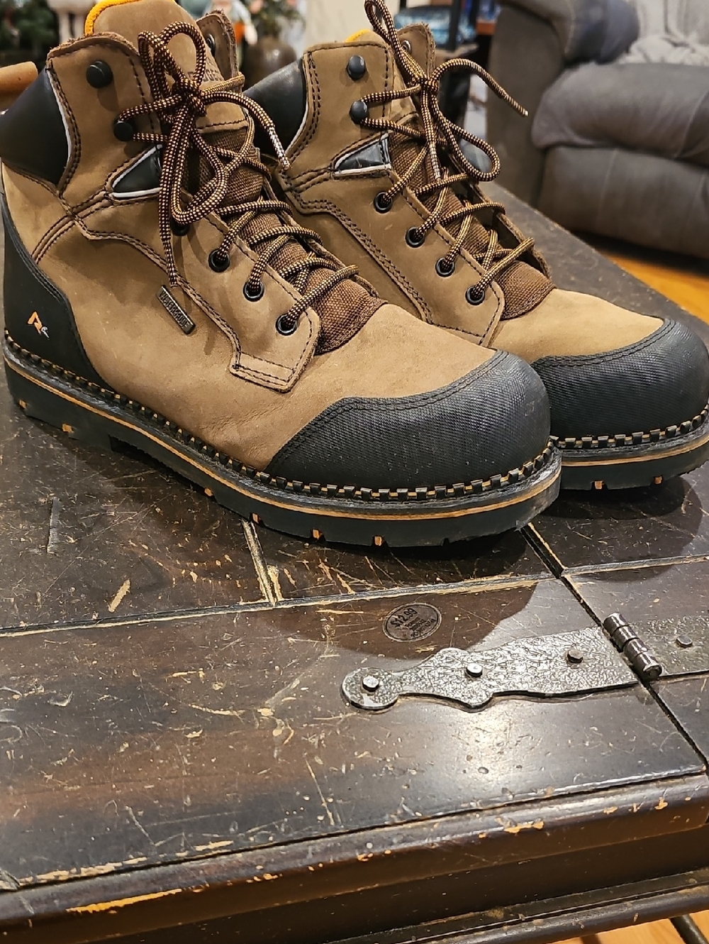 Ridgecut Steel Toe Boots